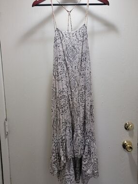 E By Eloise Bohemian Spaghetti-Strap Maxi Dress in Light Gray Print